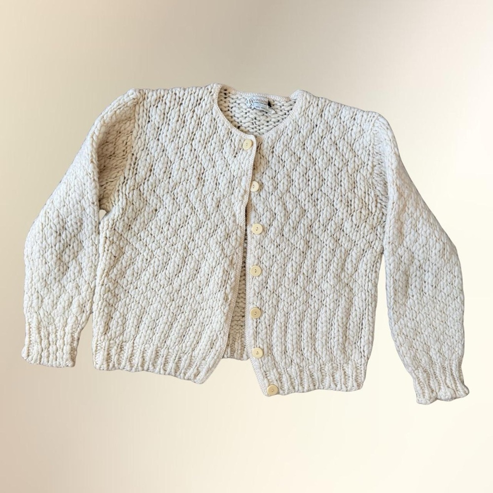 Vintage 70’s chunky Textured Cream Button Front wool Cardigan Sweater